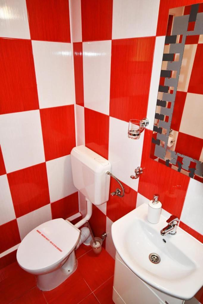 Casa Stefanut Hotel Моечу де Жос Екстериор снимка