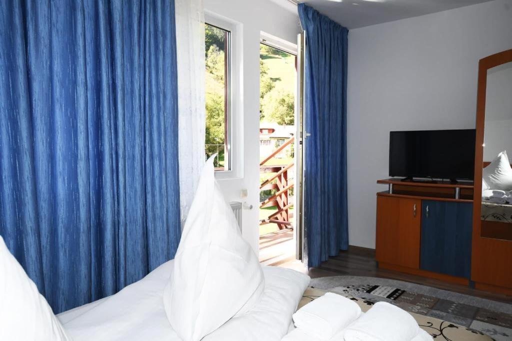 Casa Stefanut Hotel Моечу де Жос Екстериор снимка